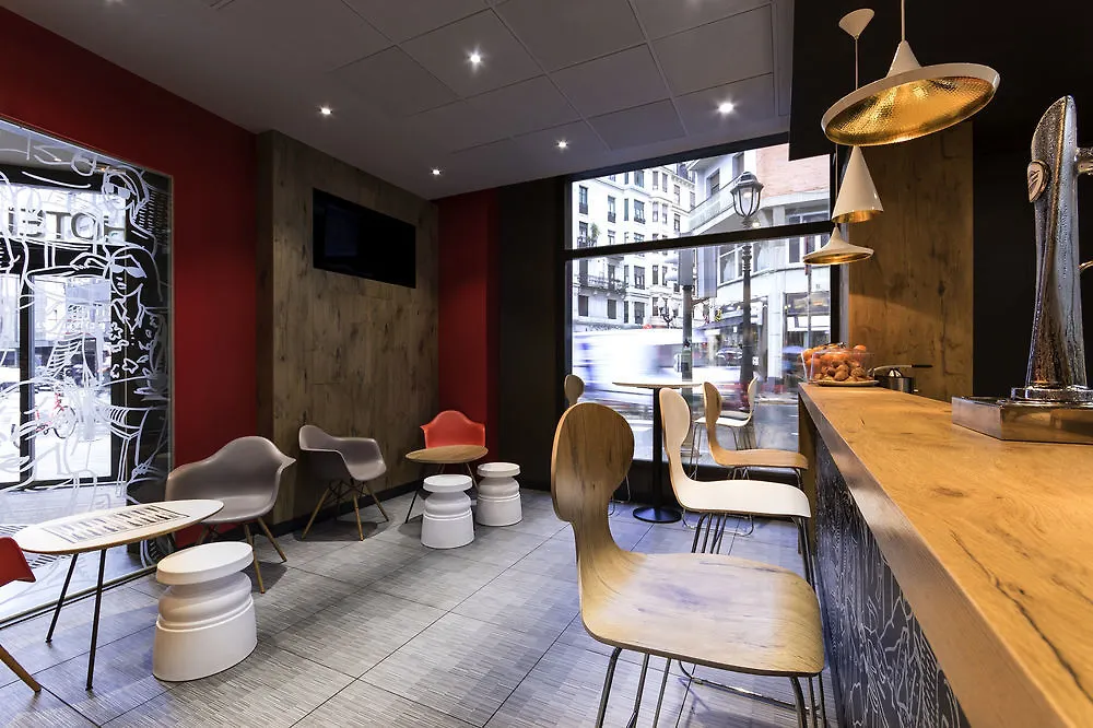 Hotel Ibis Bilbao Centro 0*,